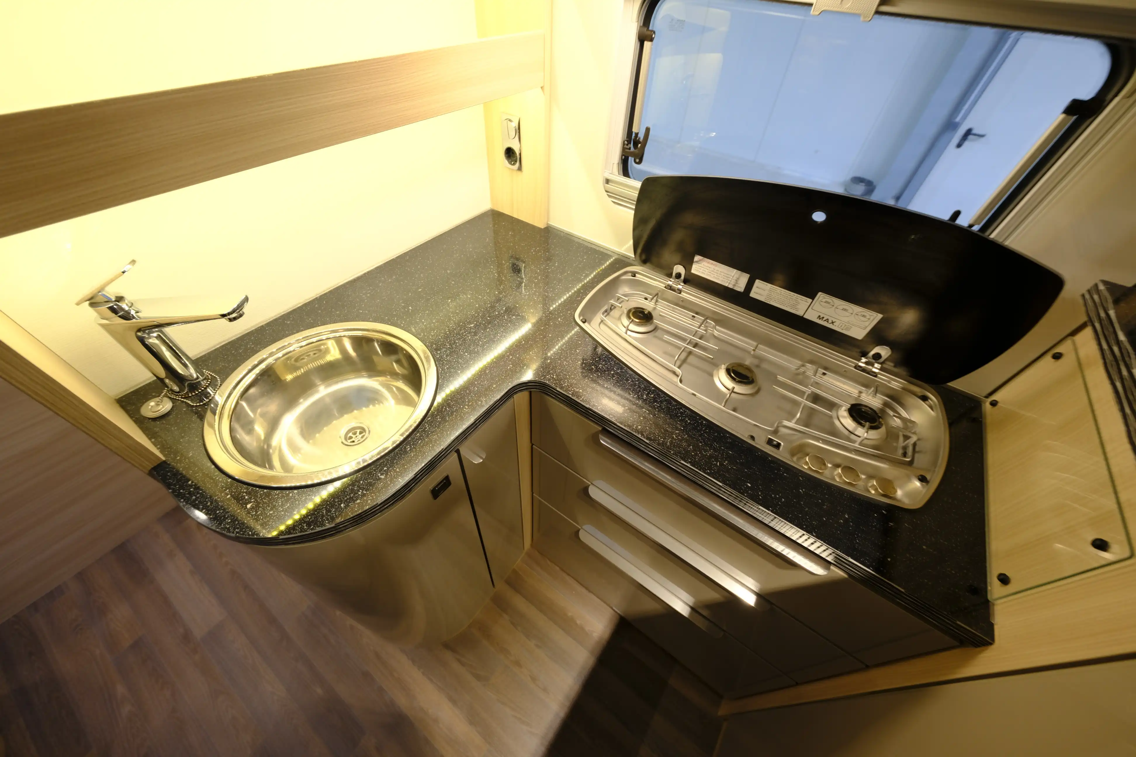 BUERSTNER Ixeo IT 680 G - Ansicht 12